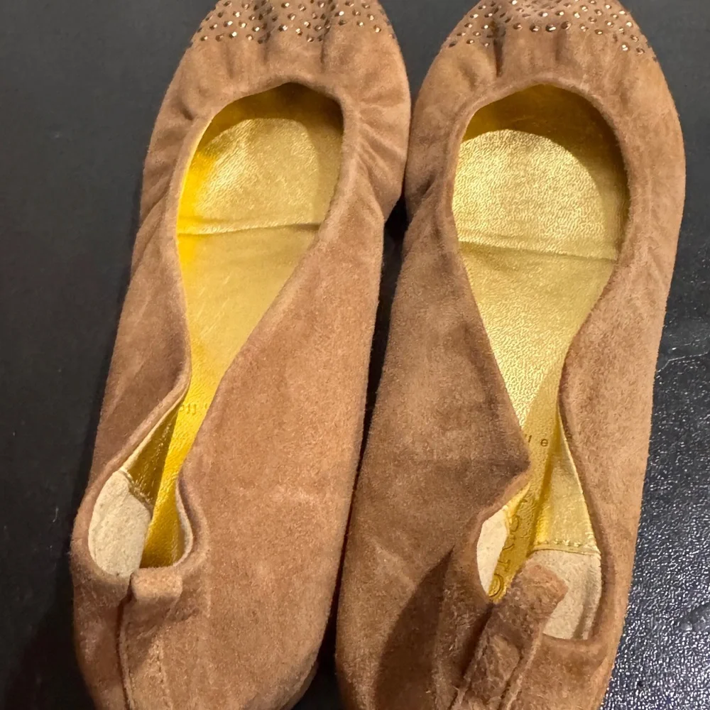 J. Crew Tan Suede Studded Flats 8.5 made in Italy